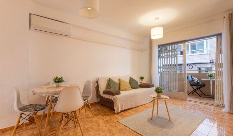 Apartamento / piso - Reventa - Torrevieja - Cabo cervera