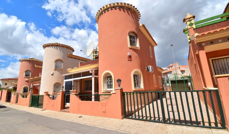 Detached Villa - Resale - Orihuela Costa - Playa Flamenca