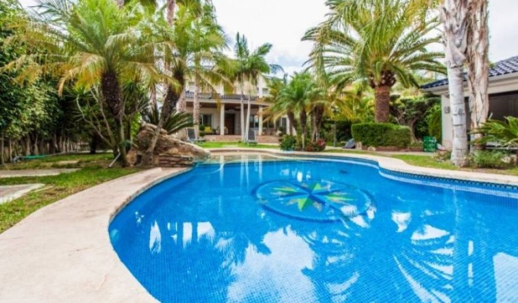 Villa - Resale - Elche - Elche