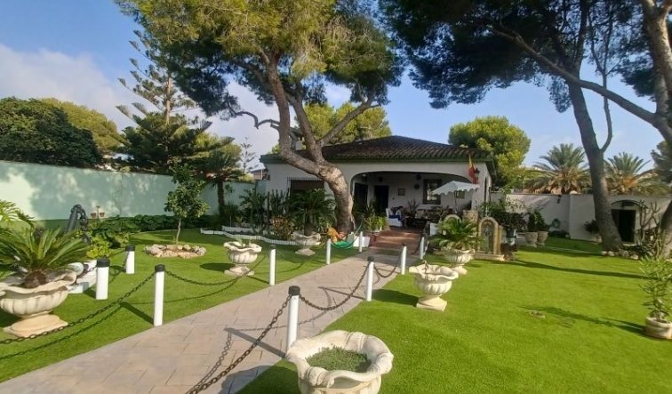 Villa - Revente - Orihuela Costa - Orihuela Costa