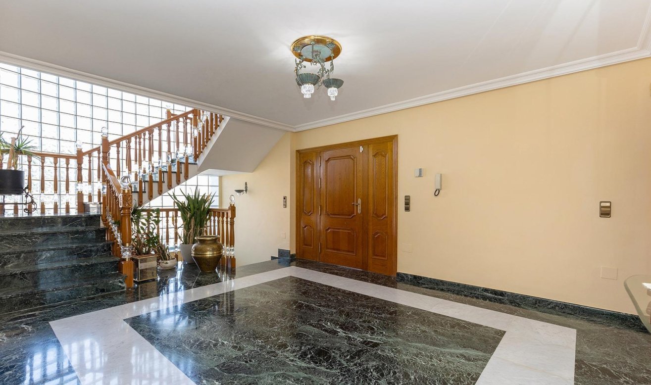 Reventa - Villa - Torrevieja - Torreta florida