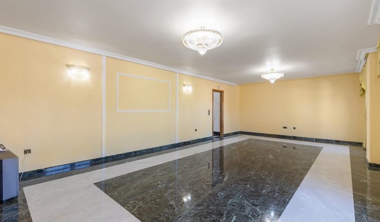 Reventa - Villa - Torrevieja - Torreta florida