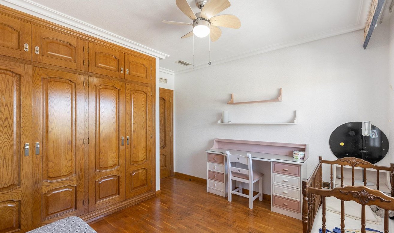 Reventa - Villa - Torrevieja - Torreta florida