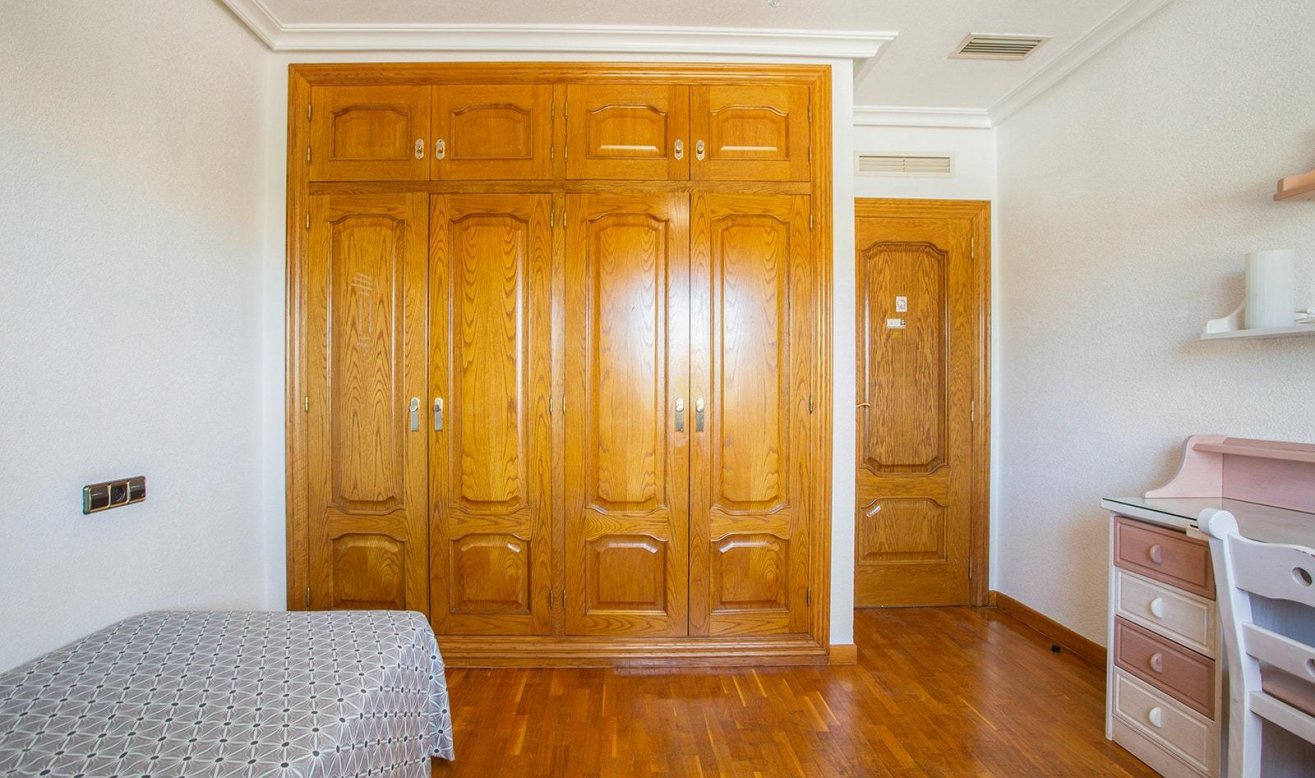 Reventa - Villa - Torrevieja - Torreta florida