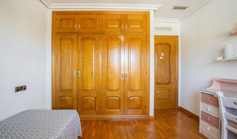 Reventa - Villa - Torrevieja - Torreta florida