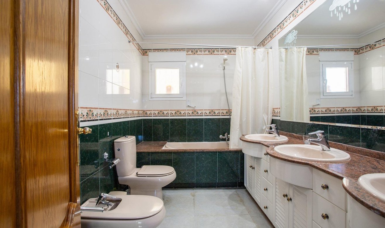 Reventa - Villa - Torrevieja - Torreta florida