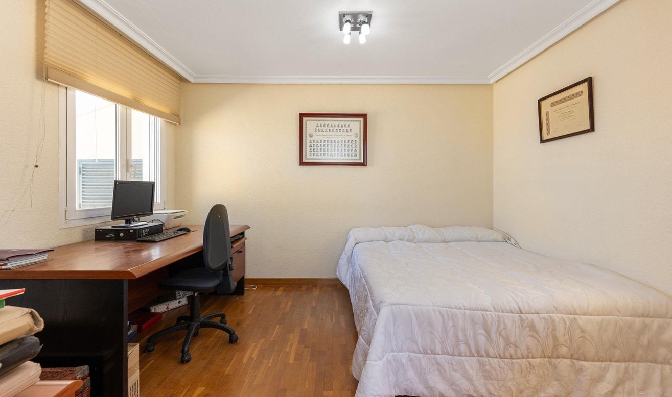 Reventa - Villa - Torrevieja - Torreta florida