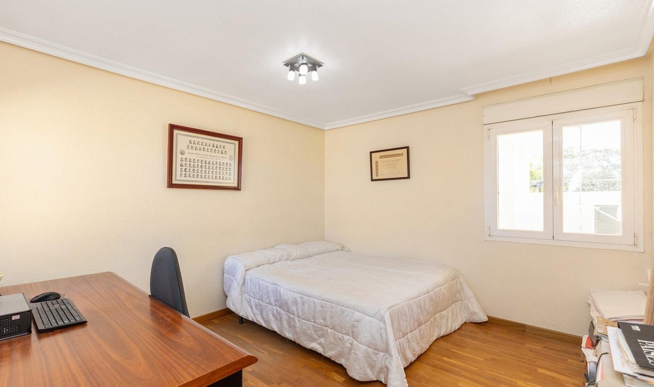 Reventa - Villa - Torrevieja - Torreta florida