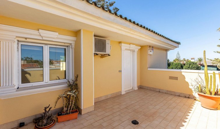 Reventa - Villa - Torrevieja - Torreta florida