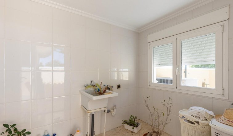 Reventa - Villa - Torrevieja - Torreta florida