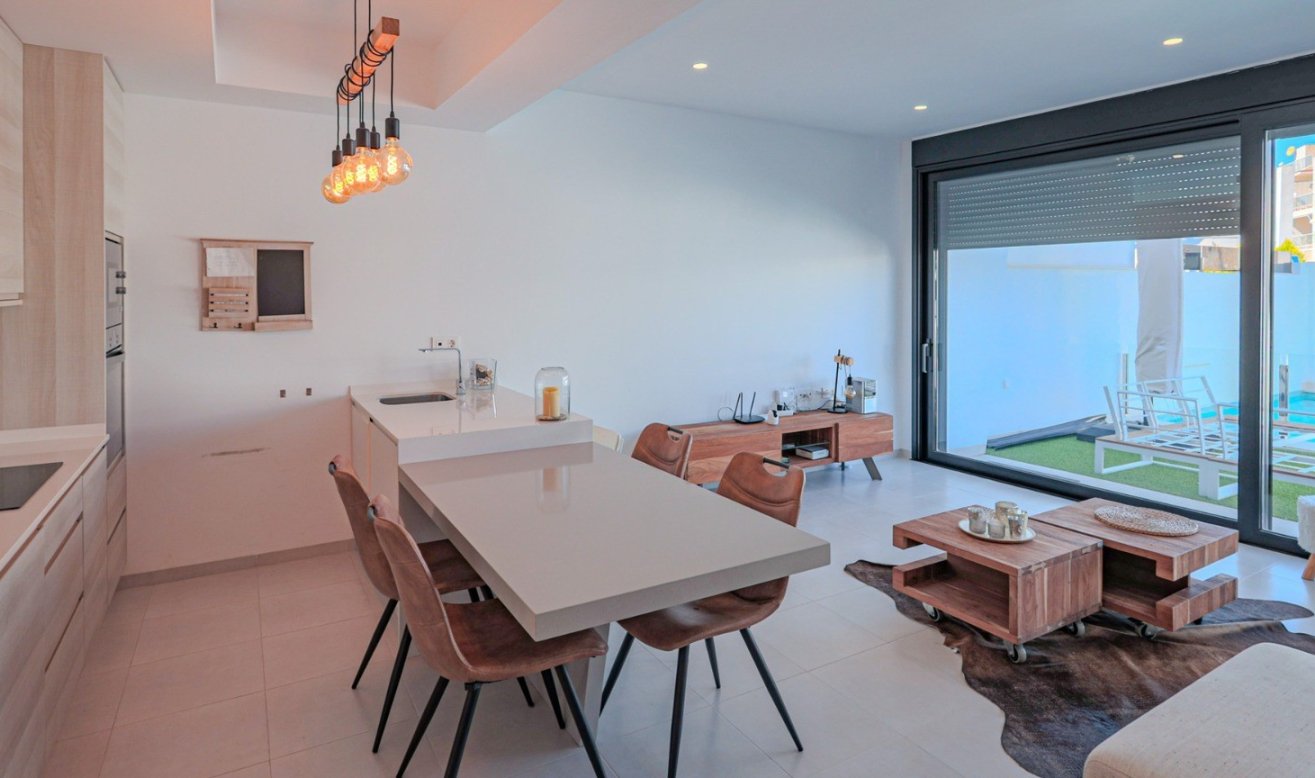 Reventa - Villa - Santiago de la Ribera - Santiago De La Ribera