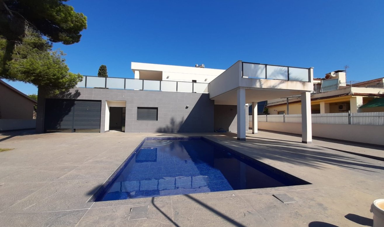 Reventa - Villa - Orihuela Costa - Dehesa de Campoamor