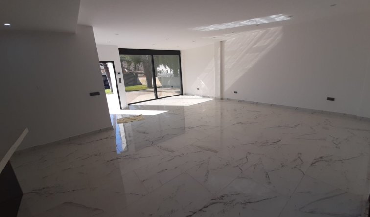 Reventa - Villa - Orihuela Costa - Dehesa de Campoamor