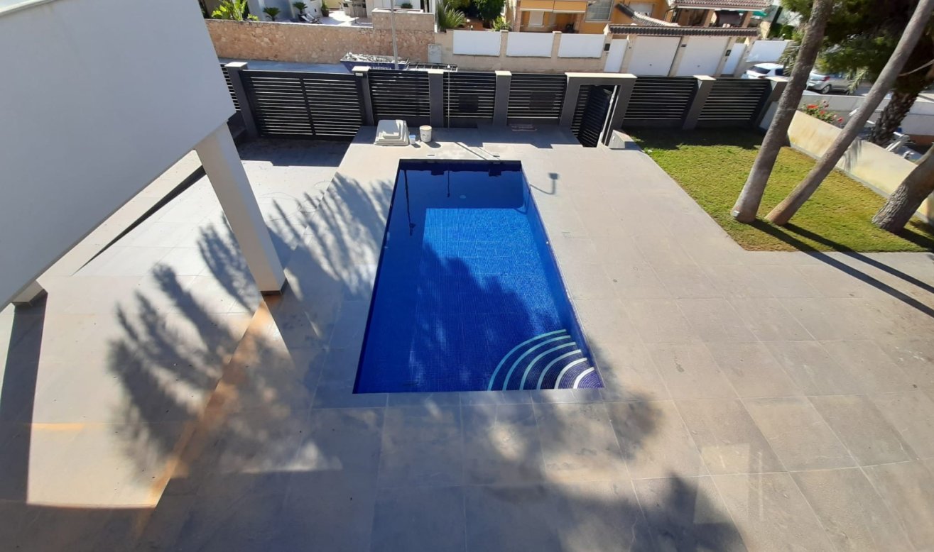 Reventa - Villa - Orihuela Costa - Dehesa de Campoamor