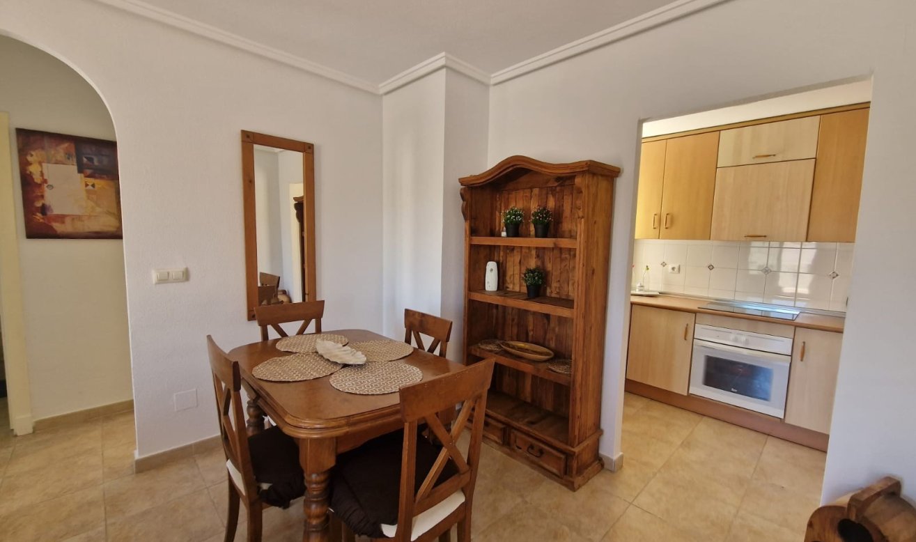 Reventa - Bungalow - Torrevieja - Aguas Nuevas