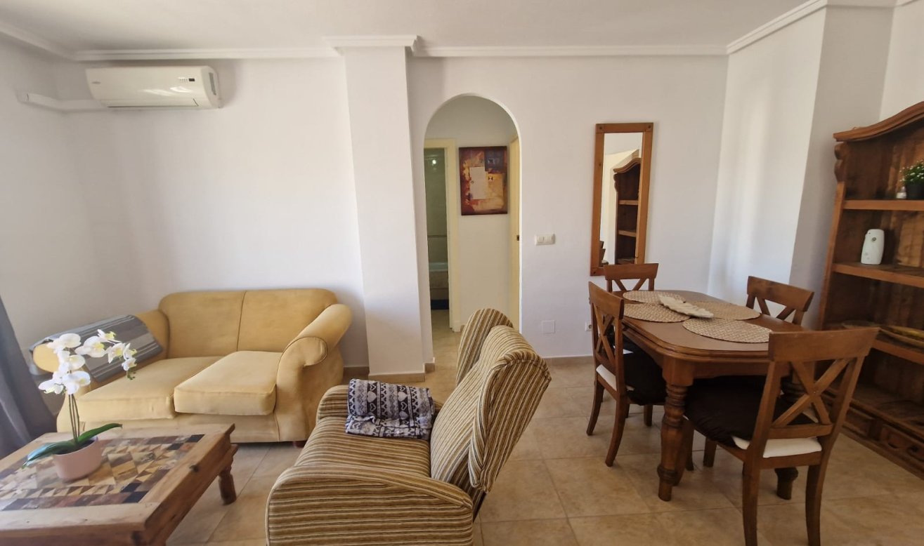 Reventa - Bungalow - Torrevieja - Aguas Nuevas