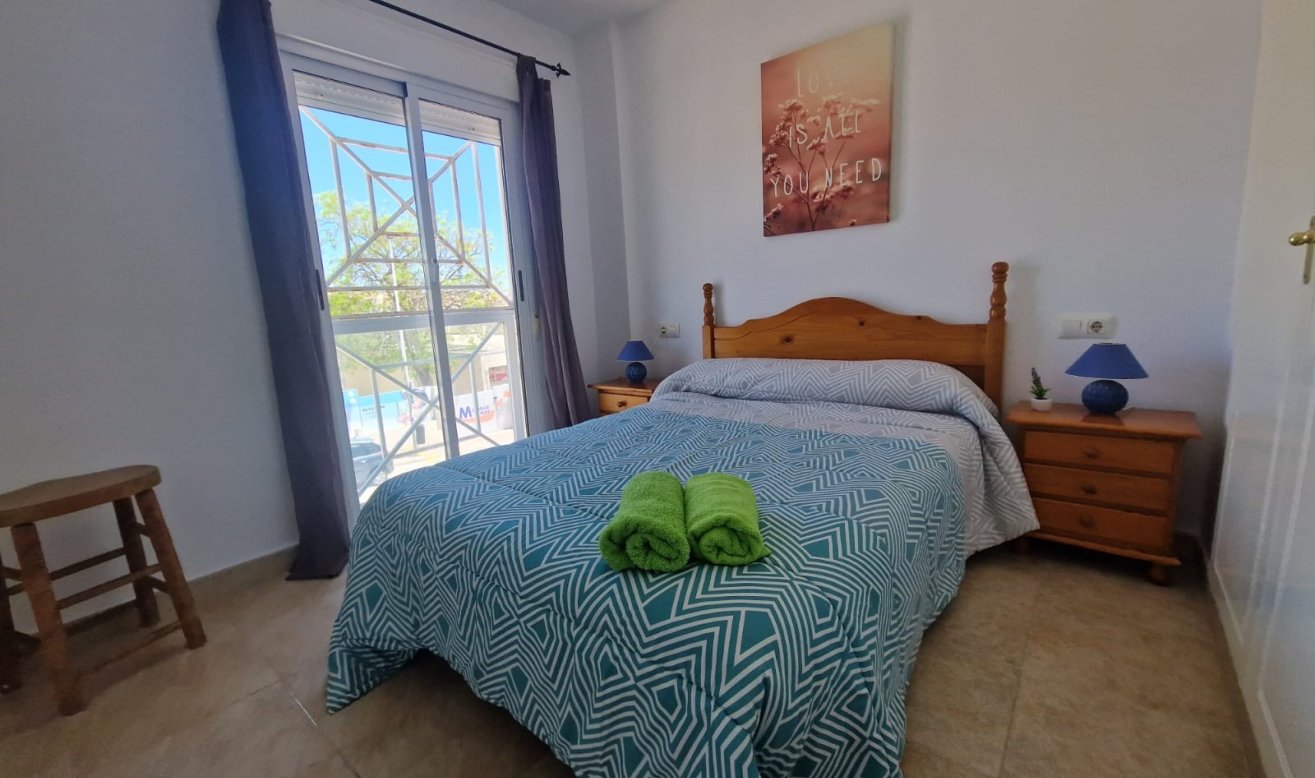 Reventa - Bungalow - Torrevieja - Aguas Nuevas
