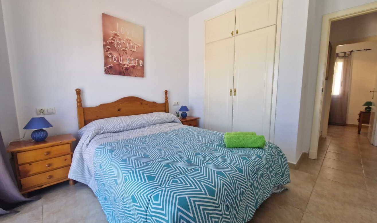 Reventa - Bungalow - Torrevieja - Aguas Nuevas