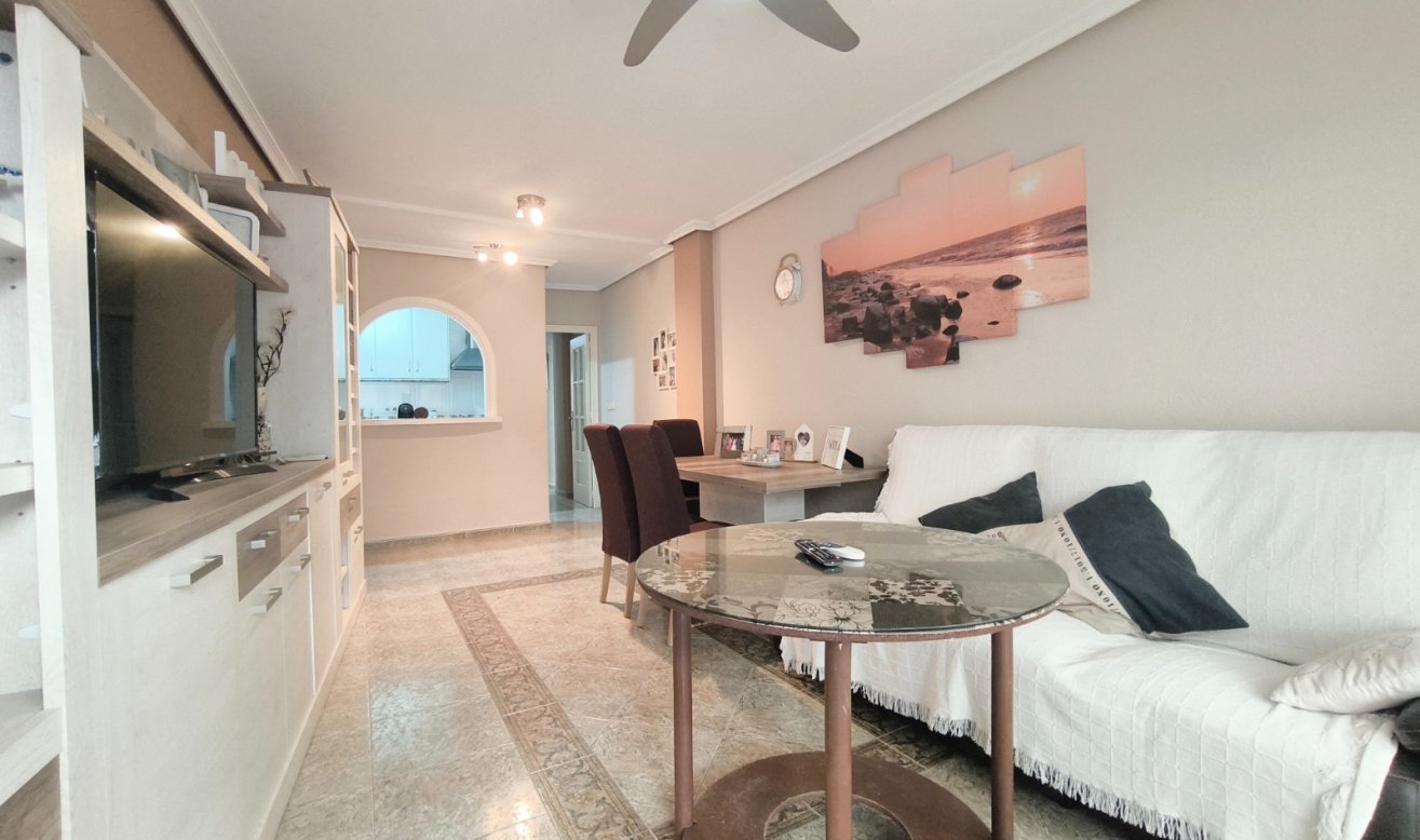 Reventa - Apartamento / piso - Torrevieja - Centro