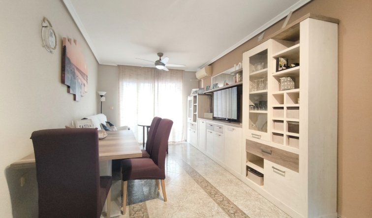 Reventa - Apartamento / piso - Torrevieja - Centro