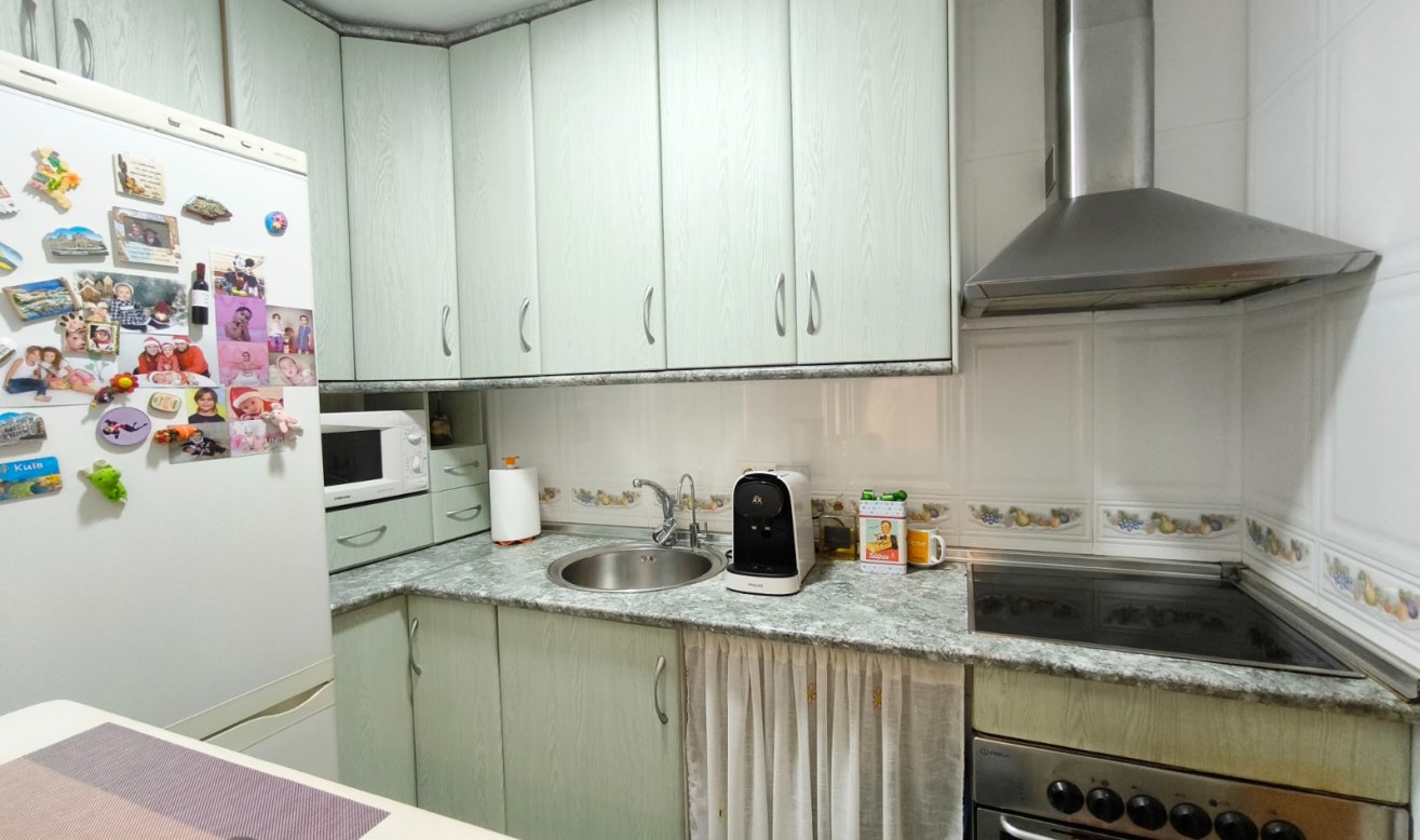 Reventa - Apartamento / piso - Torrevieja - Centro
