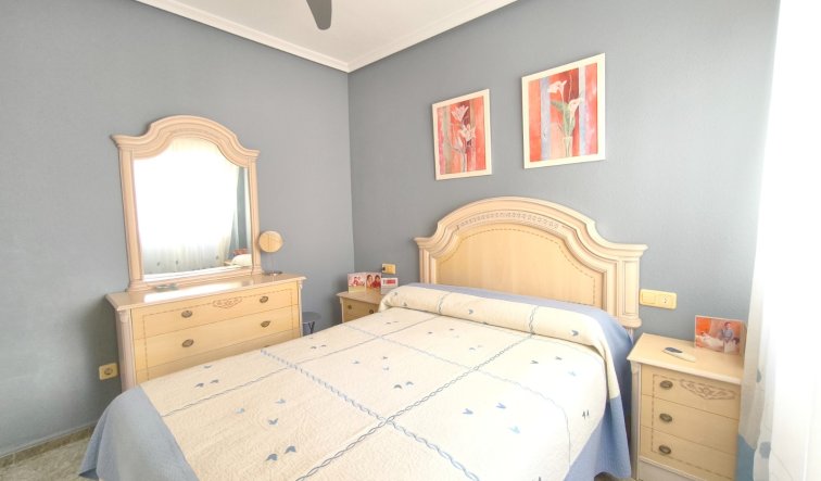 Reventa - Apartamento / piso - Torrevieja - Centro