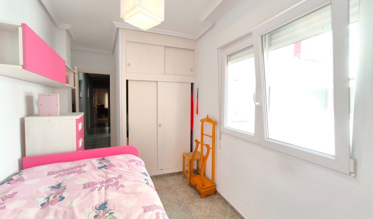 Reventa - Apartamento / piso - Torrevieja - Centro
