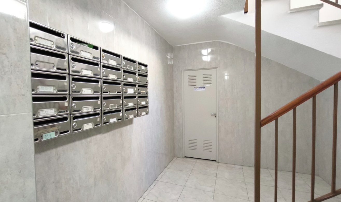 Reventa - Apartamento / piso - Torrevieja - Centro