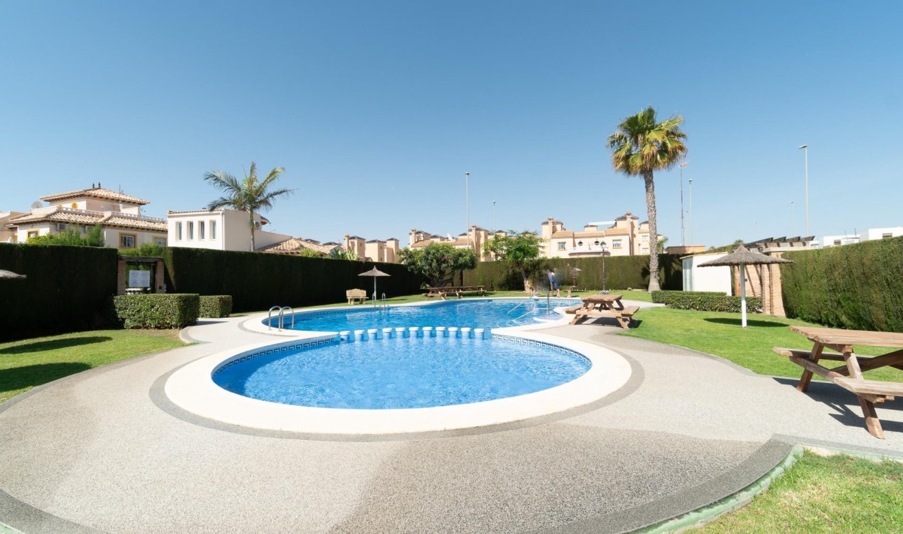 Resale - Apartment / flat - Orihuela Costa - Lomas de Cabo Roig