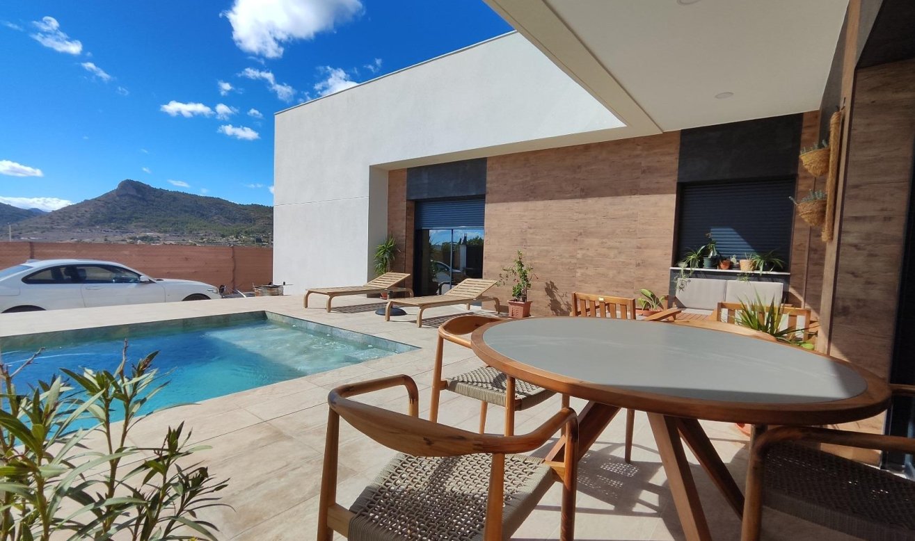 Obra nueva - Villa - Pinoso - Lel
