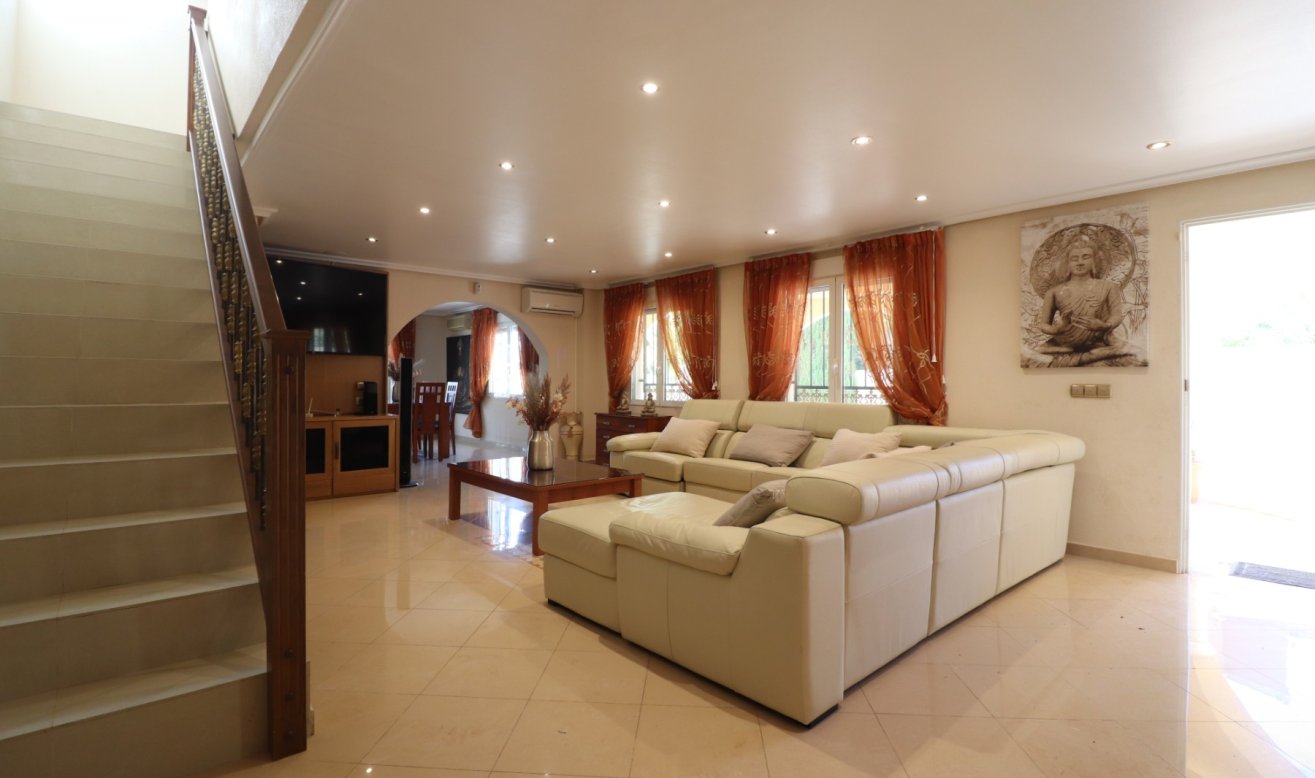 Reventa - Detached Villa - La Marina - La Escuera
