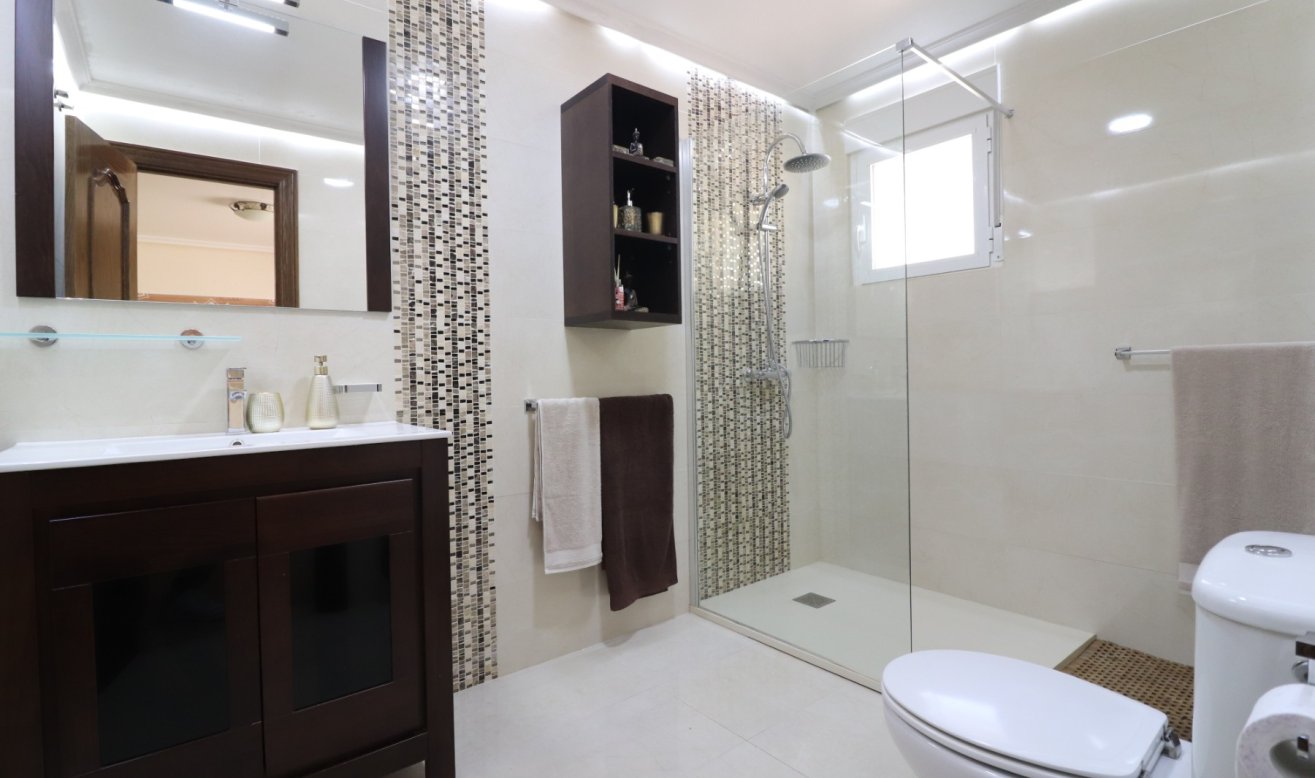 Reventa - Detached Villa - La Marina - La Escuera