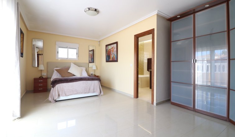 Reventa - Detached Villa - La Marina - La Escuera
