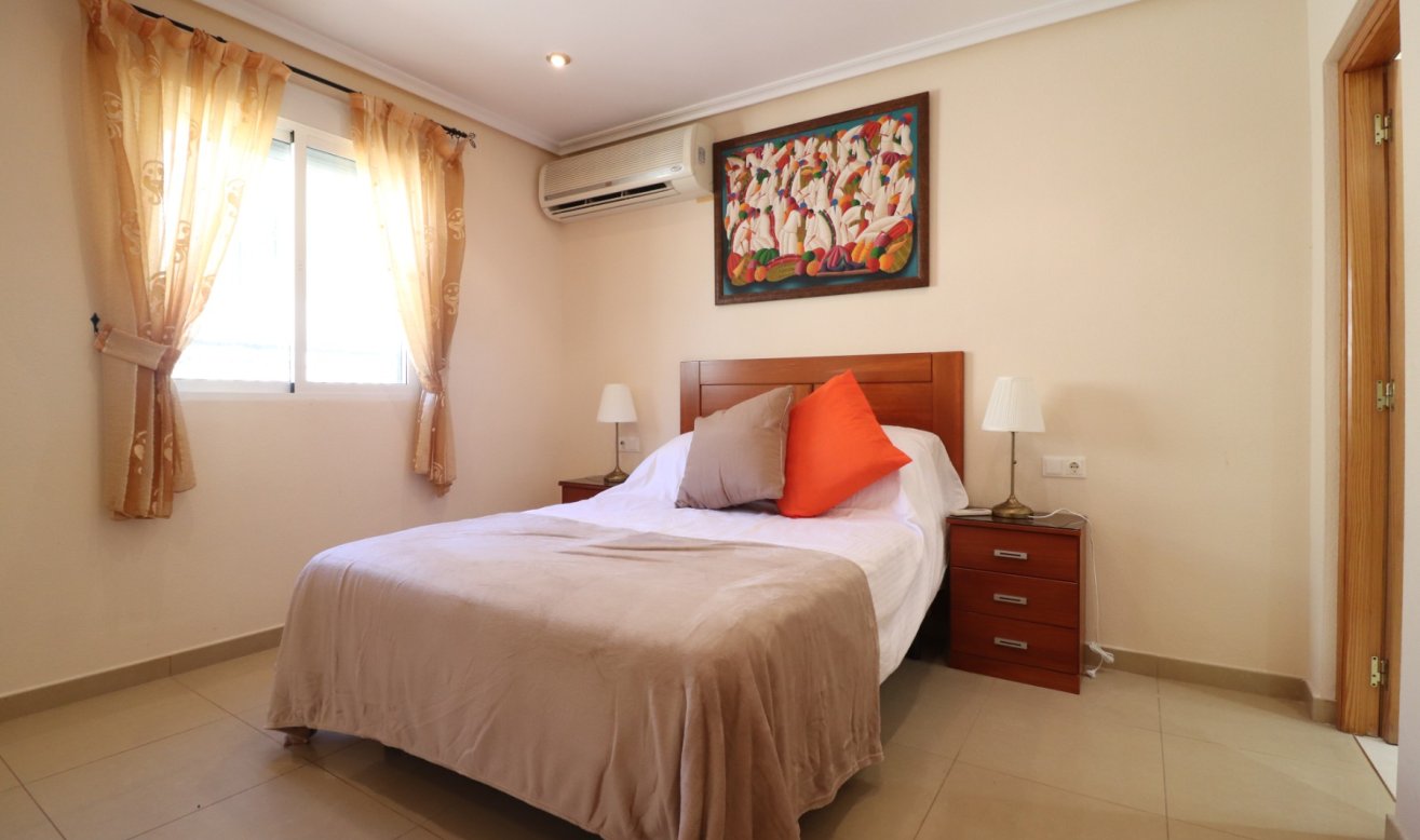 Reventa - Detached Villa - La Marina - La Escuera