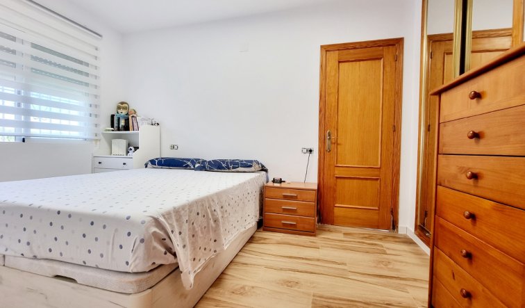 Reventa - Villa - Torrevieja - San luis
