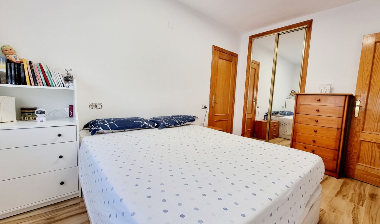 Reventa - Villa - Torrevieja - San luis