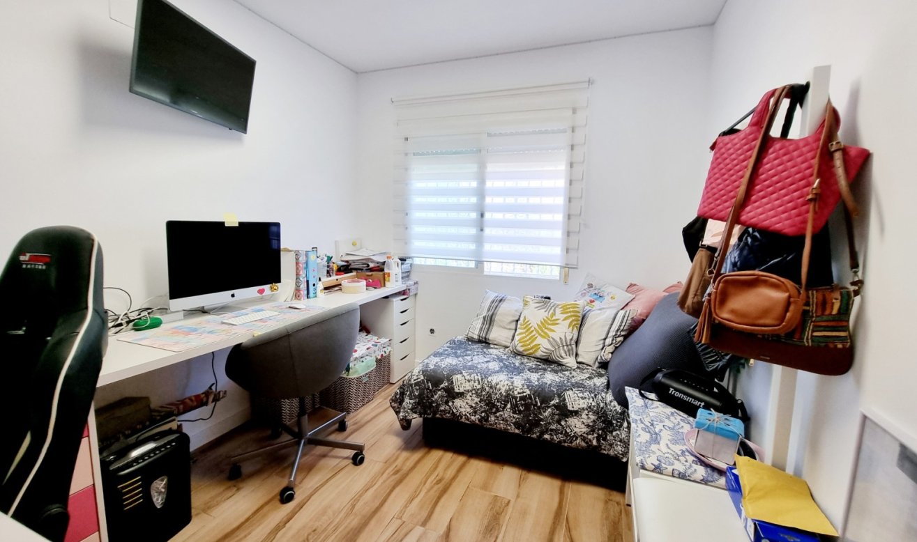 Reventa - Villa - Torrevieja - San luis