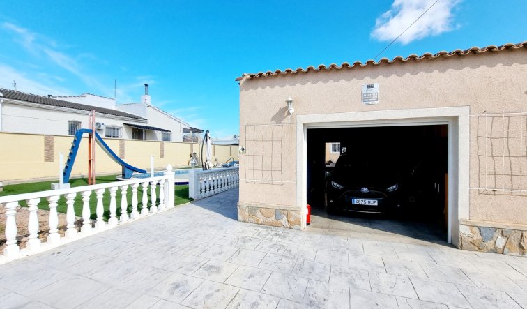 Reventa - Villa - Torrevieja - San luis