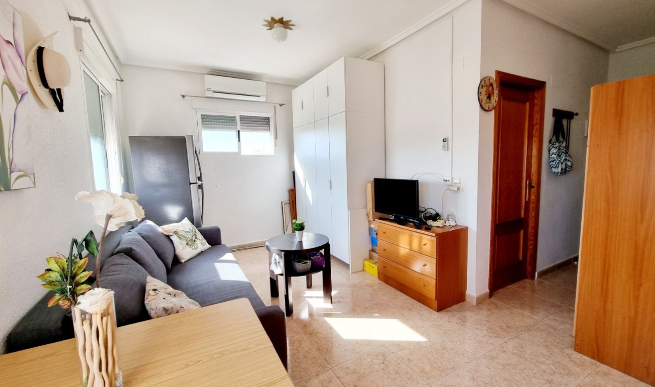 Reventa - Villa - Torrevieja - San luis