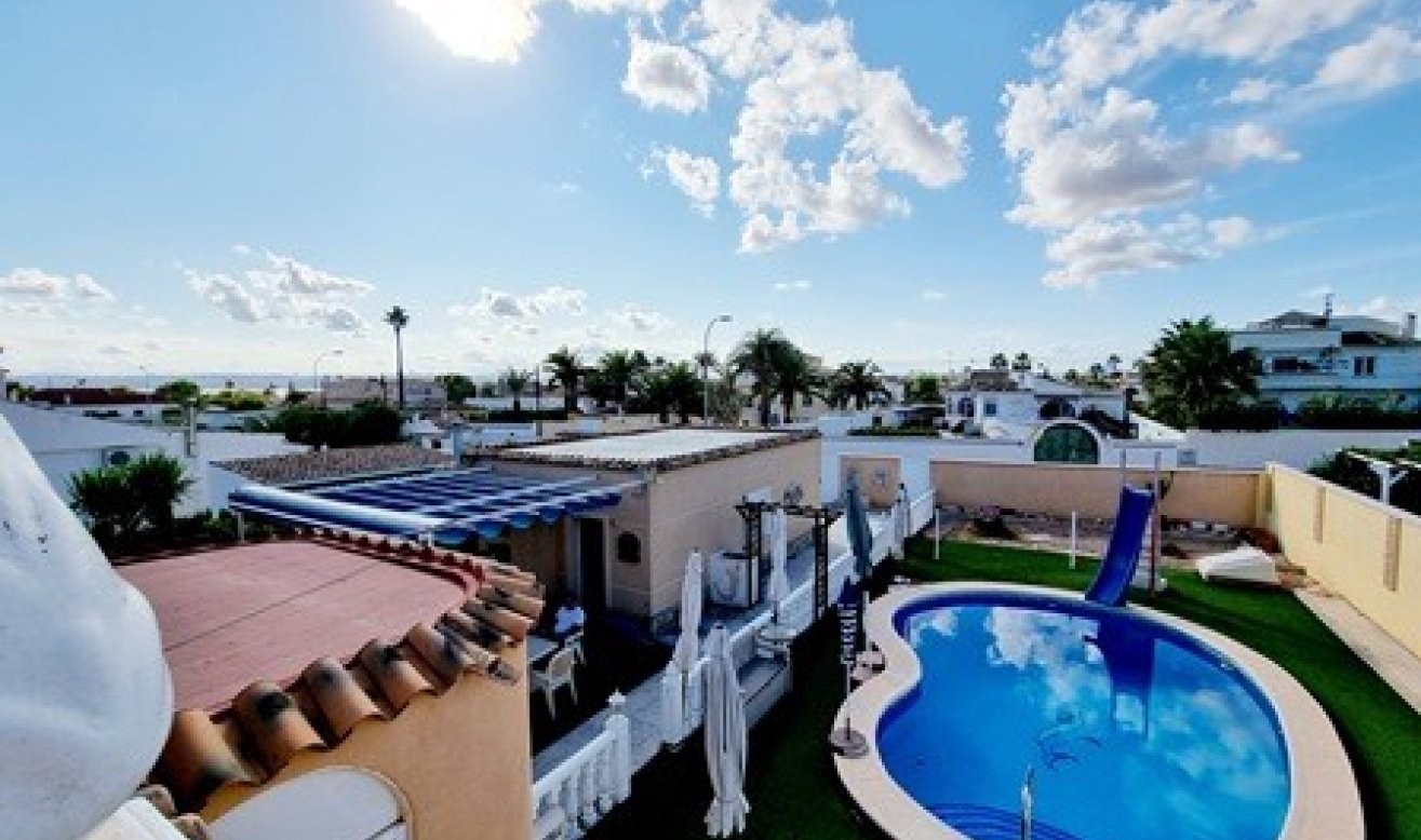 Reventa - Villa - Torrevieja - San luis