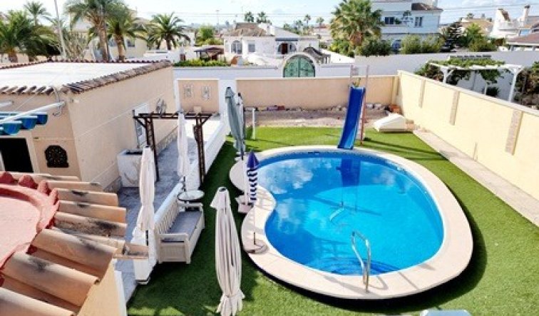 Reventa - Villa - Torrevieja - San luis