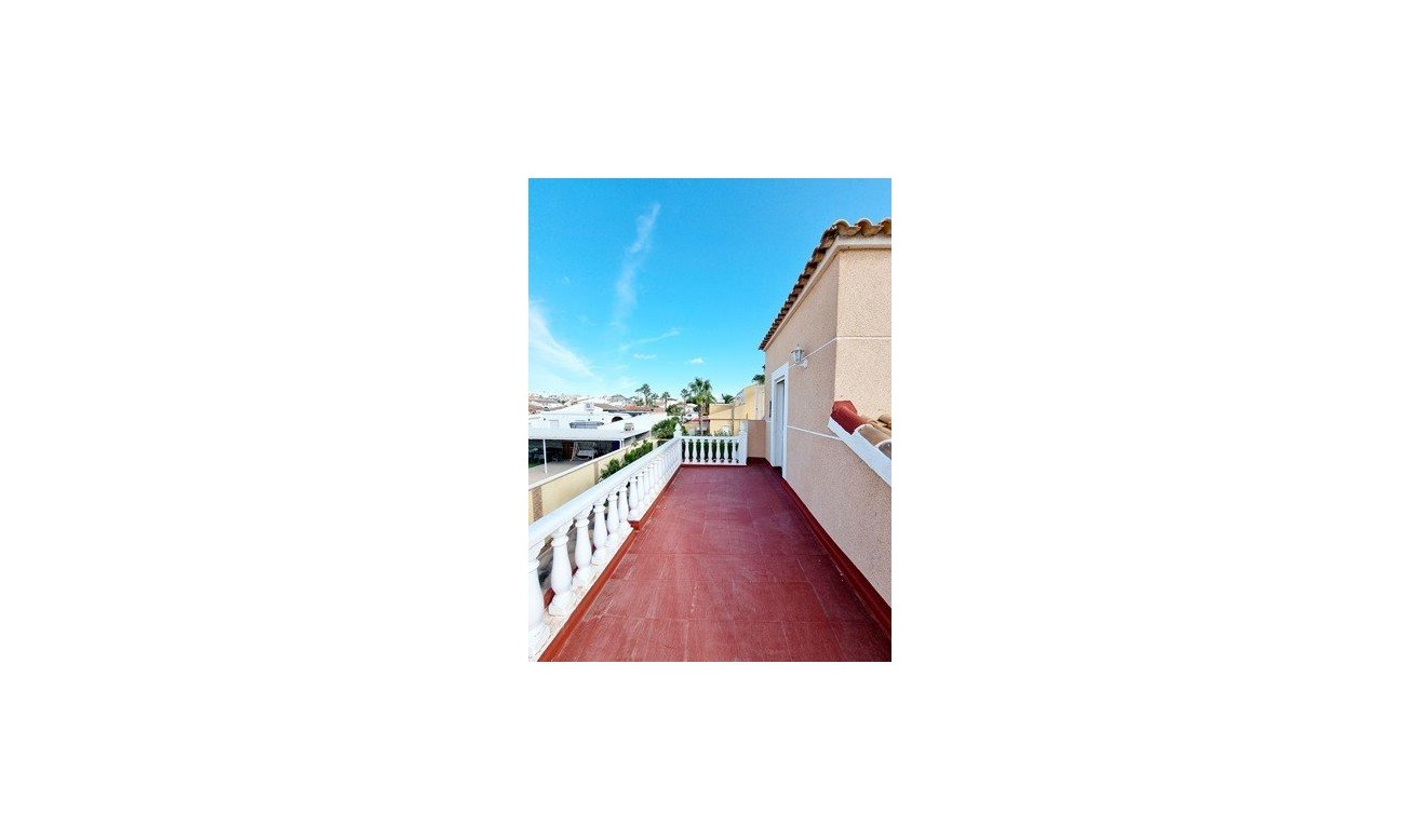 Reventa - Villa - Torrevieja - San luis