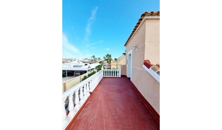 Reventa - Villa - Torrevieja - San luis
