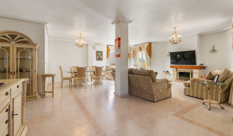 Reventa - Villa - Orihuela Costa - Las Filipinas