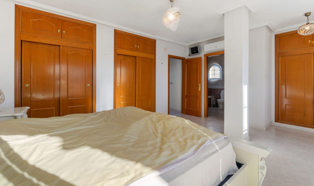 Reventa - Villa - Orihuela Costa - Las Filipinas