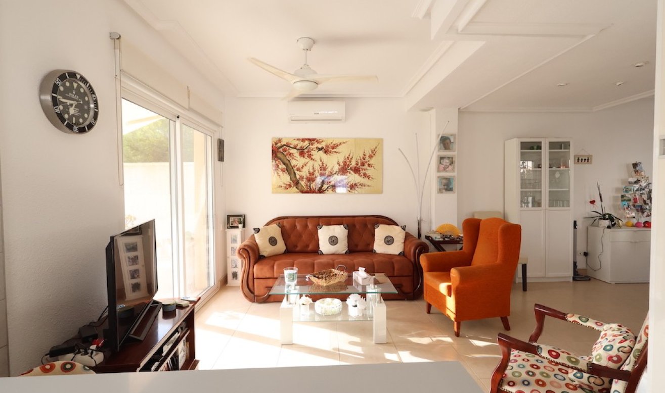 Reventa - Villa - Orihuela Costa - Playa Flamenca
