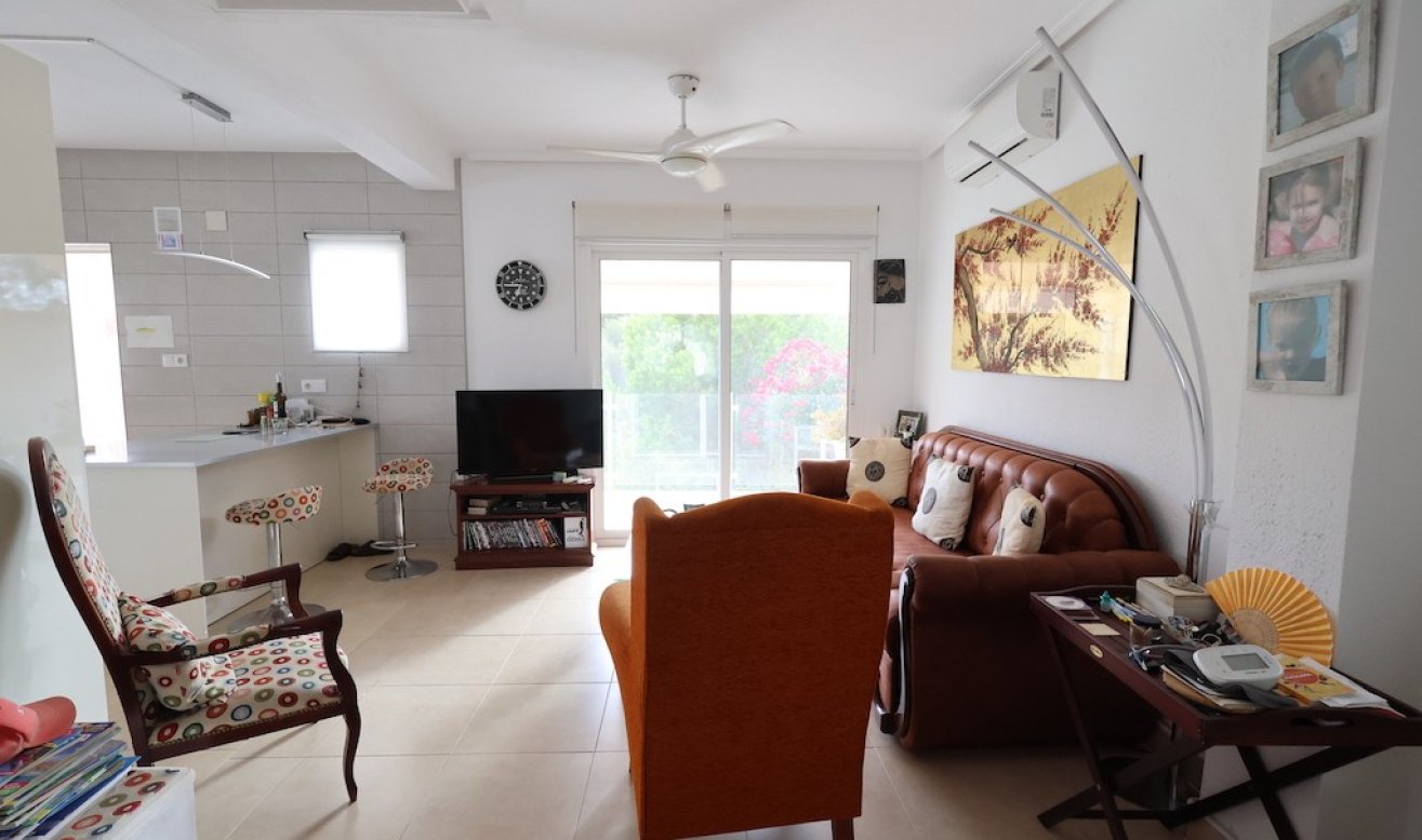 Reventa - Villa - Orihuela Costa - Playa Flamenca