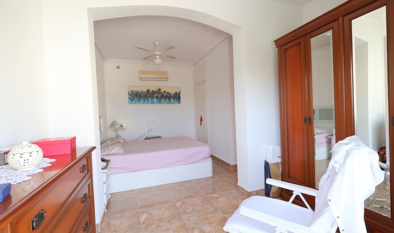 Reventa - Villa - Orihuela Costa - Playa Flamenca