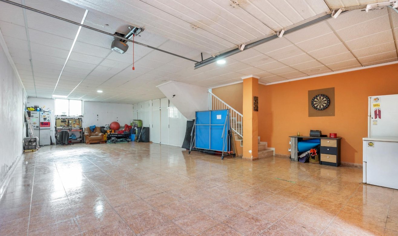 Reventa - Semi - Torrevieja - Aguas Nuevas