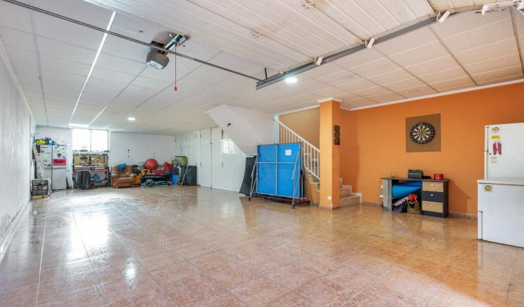 Reventa - Semi - Torrevieja - Aguas Nuevas